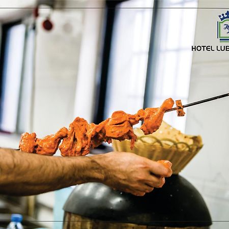 Hotel 루붐바시 외부 사진