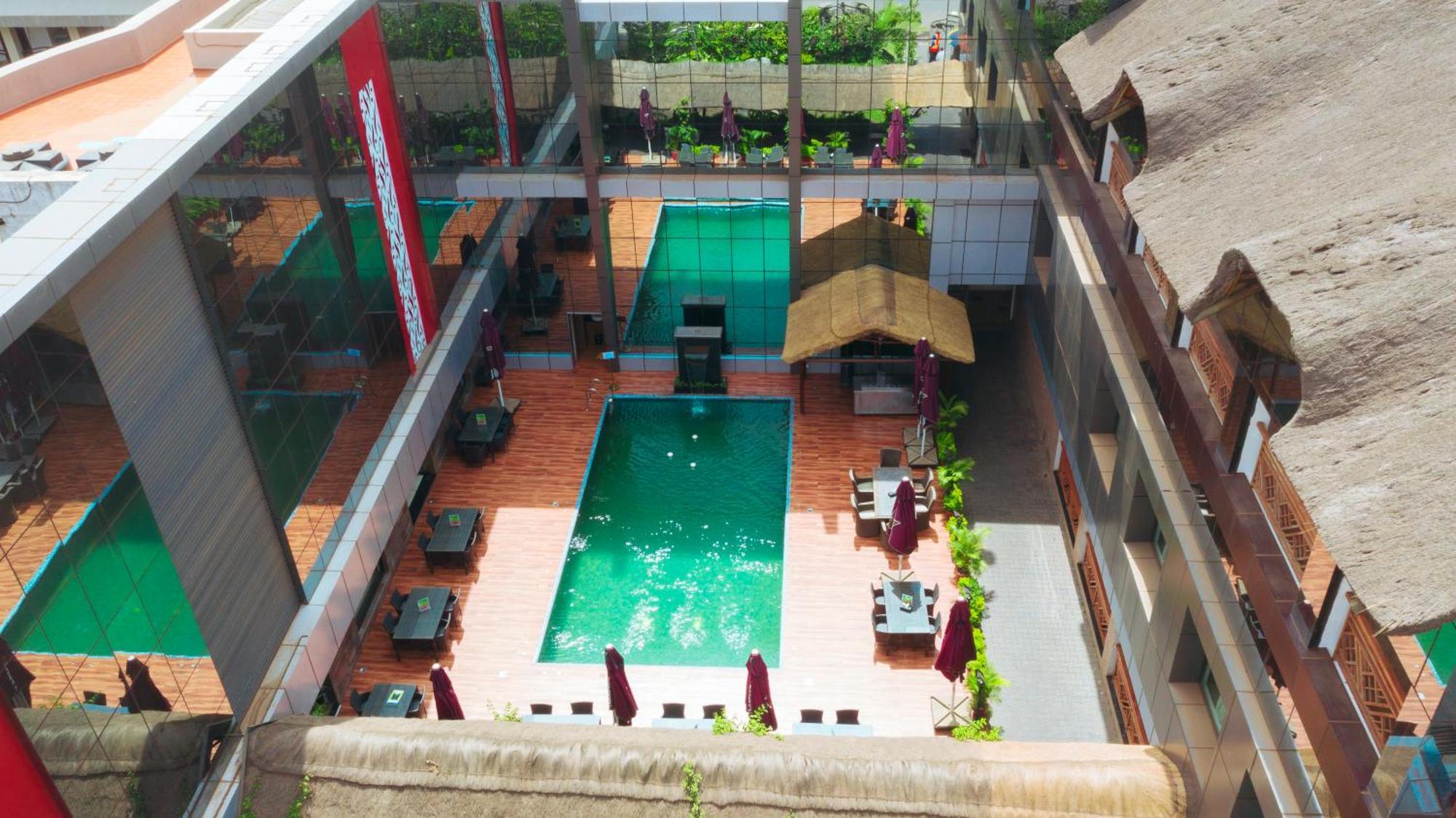 Hotel 루붐바시 외부 사진