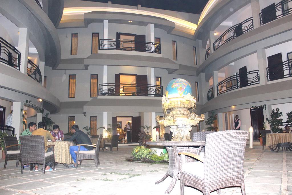 Hotel 루붐바시 외부 사진